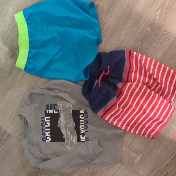Granimals, Carters, Wonder Nation 3 Piece Bundle Size 5T - Picture 1 of 5